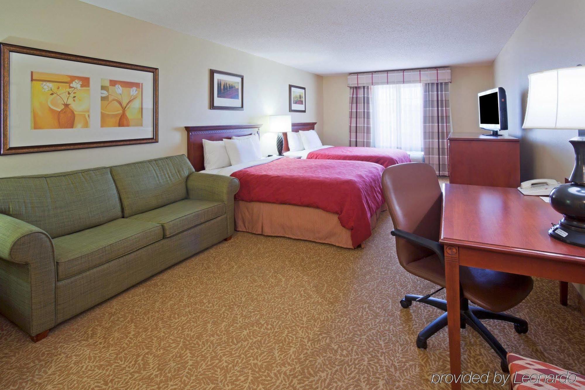 Country Inn & Suites By Radisson Bismarck Waterpark Exteriör bild